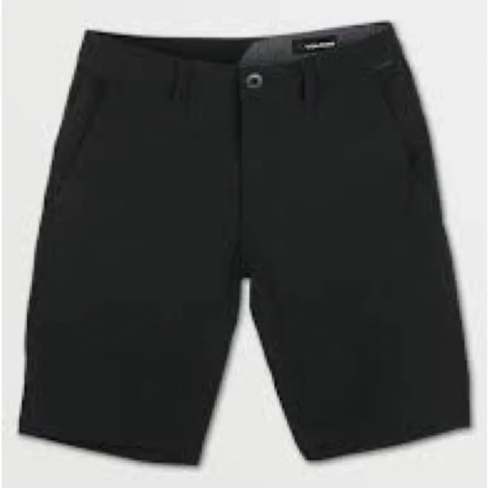 NWOT Men's Volcom True To‎ This 19